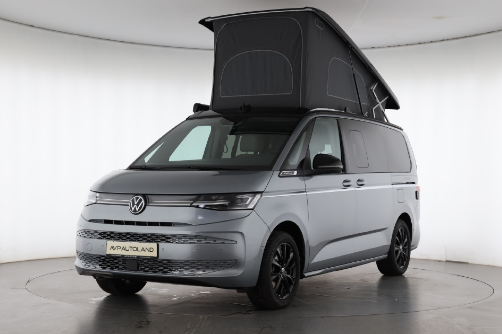AVP AUTOLAND | Der neue California Ocean in Monosilber Metallic