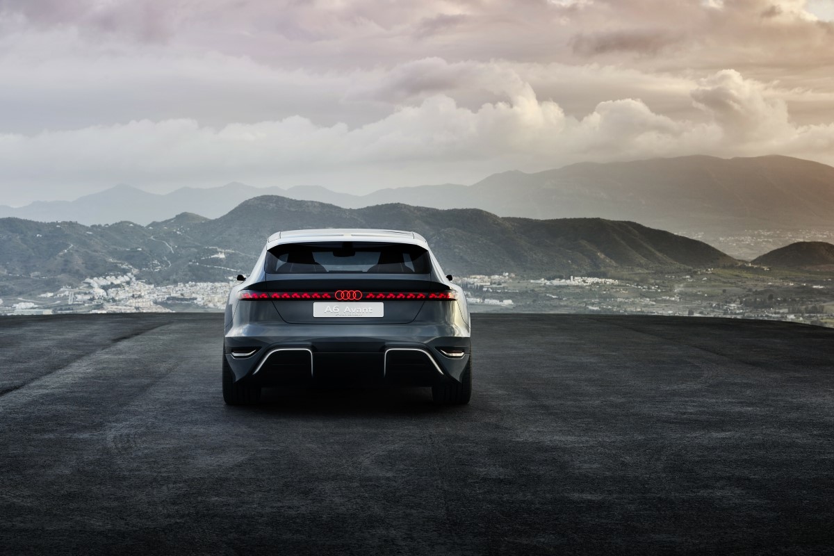 AVP AUTOLAND | Audi A6 Avant e-tron concept