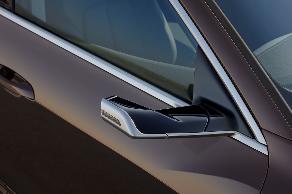 AVP AUTOLAND | Audi Q8 e-tron