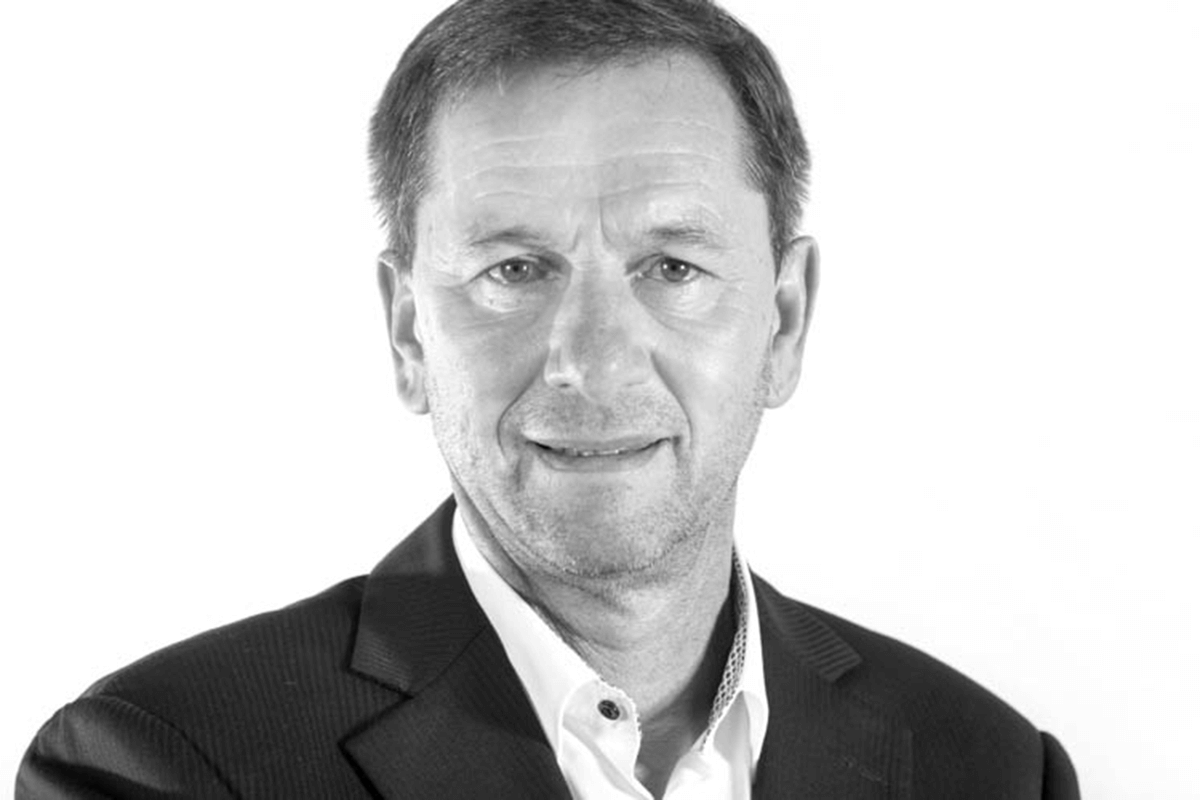 Georg Oswald.