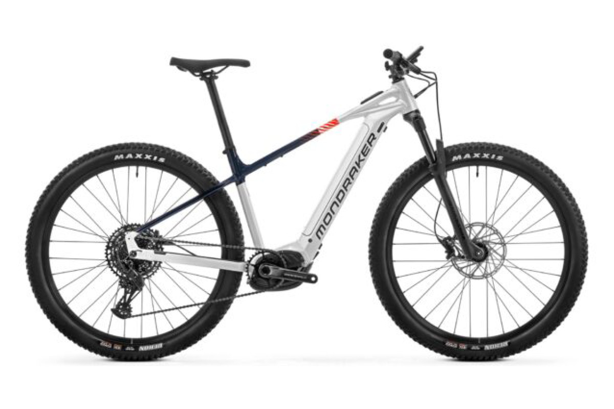 Opening Day Gewinnspiel e-motion