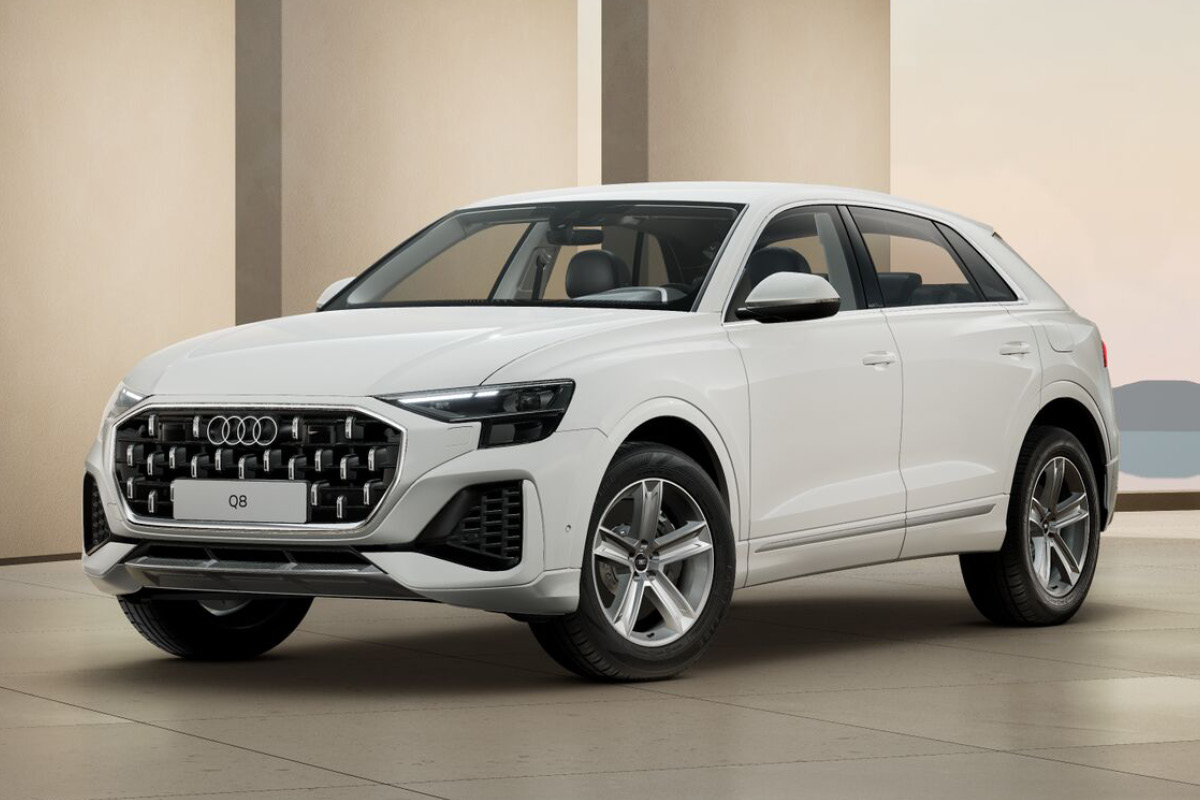 AVP AUTOLAND | Audi Q8 in weiß