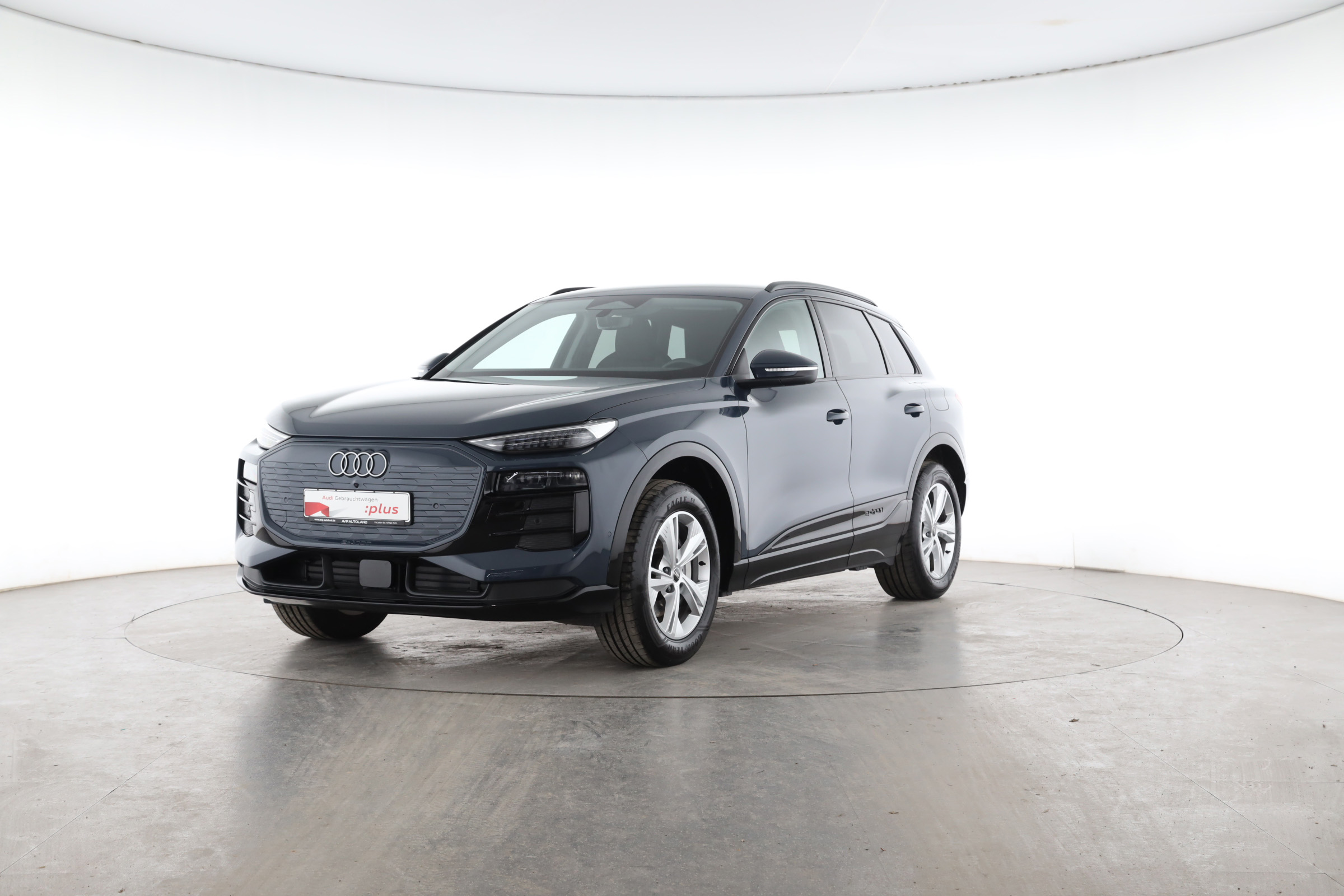AVP AUTOLAND | Audi Q6 e-tron