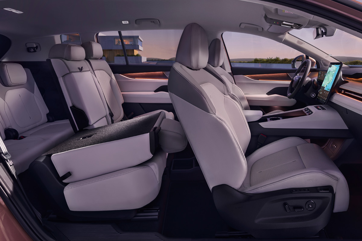AVP AUTOLAND | Škoda Peaq Sitze