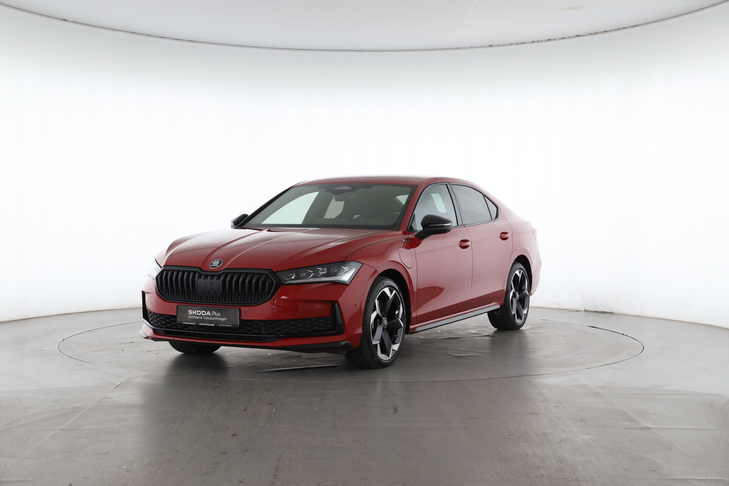 AVP AUTOLAND | Škoda Superb