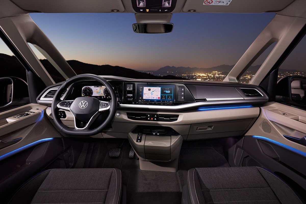 AVP AUTOLAND | VW California Cockpit