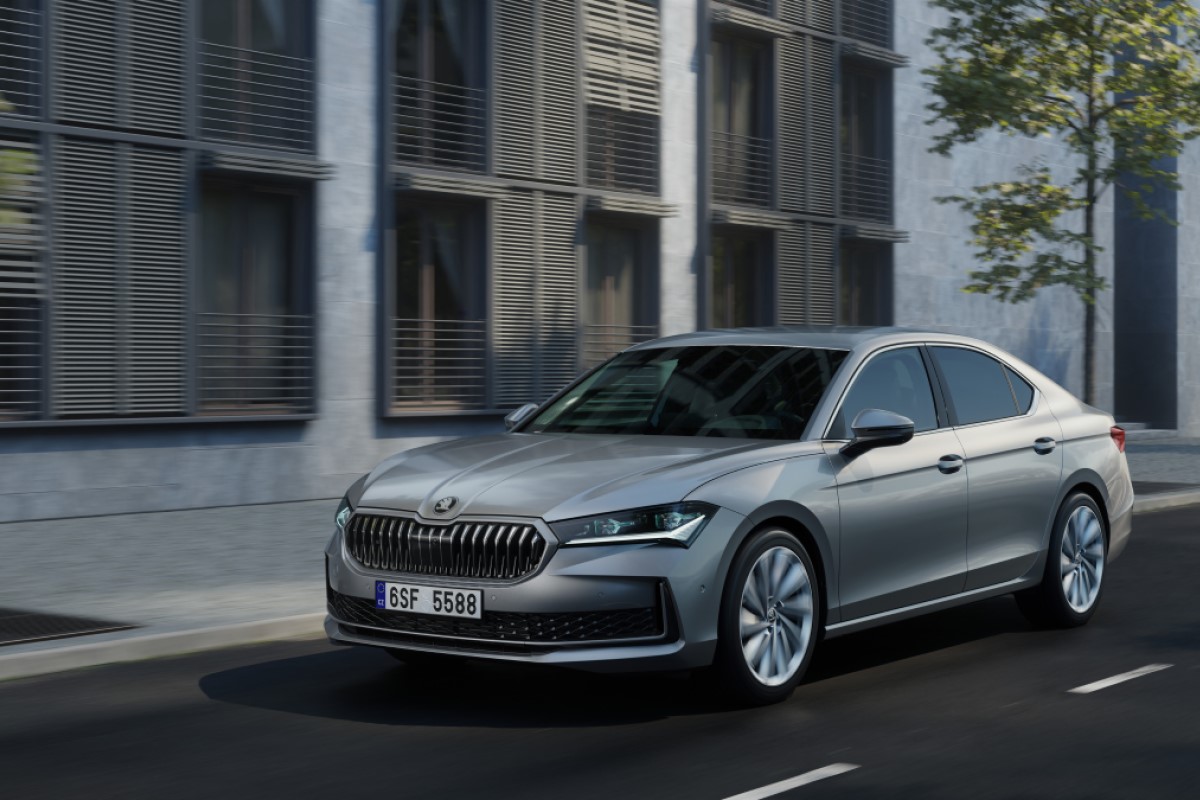 AVP AUTOLAND | Skoda Superb Limousine