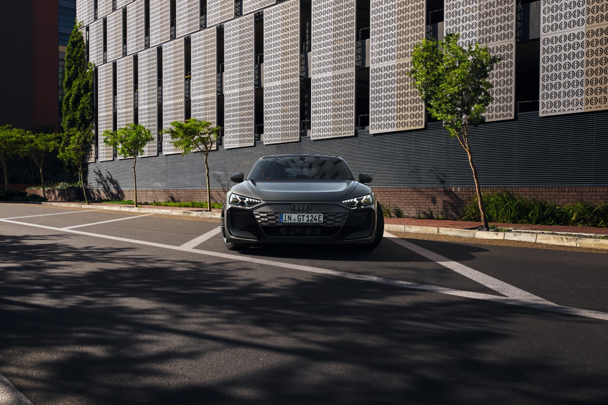 AVP AUTOLAND | Audi RS e-tron GT