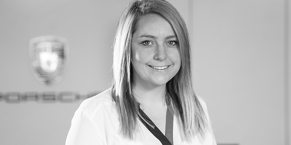 mitarbeiter/altmann_nicole_sw_klein.jpg